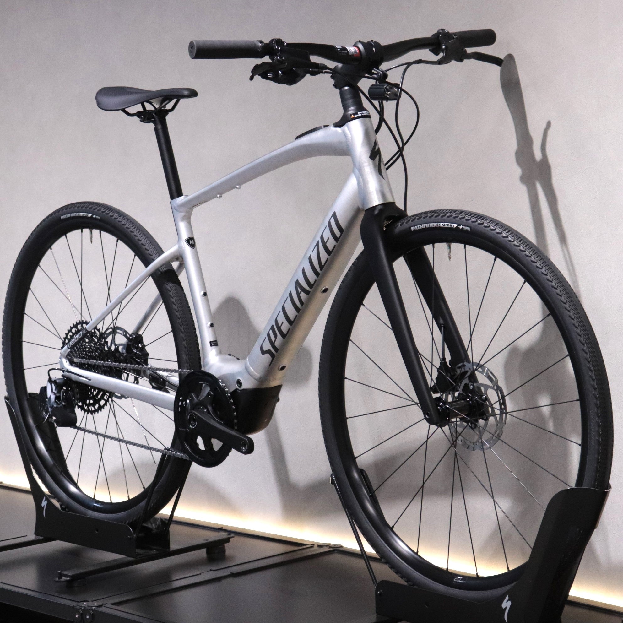 売り切りスペシャライズドVADO Sl 5.0ワンオーナー　サイズM 室内保管 都市型生活でe-Bike Vado SLはどのように使えるのか？実際の購入体験の