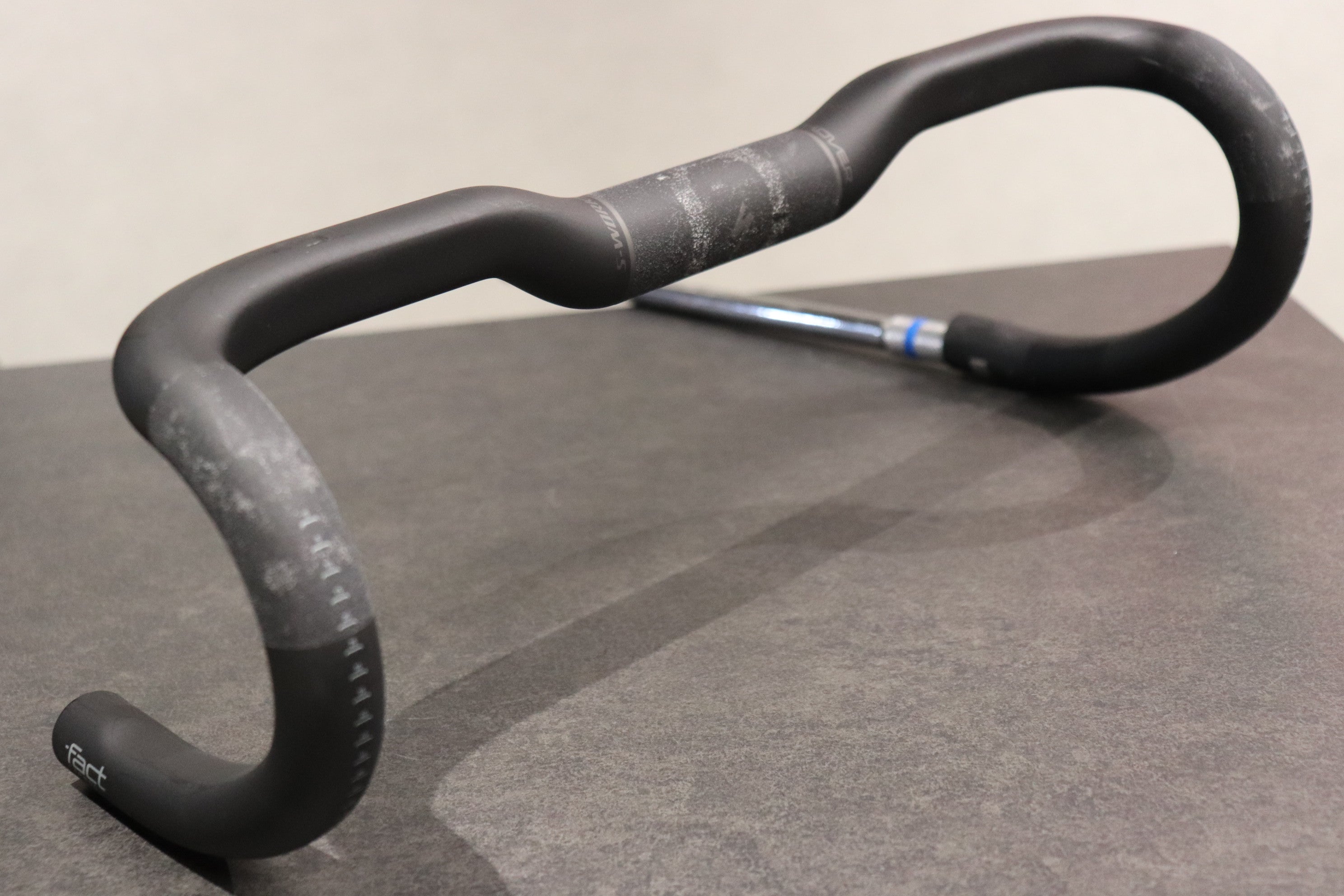 S-WORKS CARBON HOVER +15 ROAD BAR 380mm – スペシャライズドCPO 