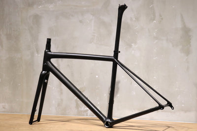 S-WORKS AETHOS 54cm FRAME SET 2022年
