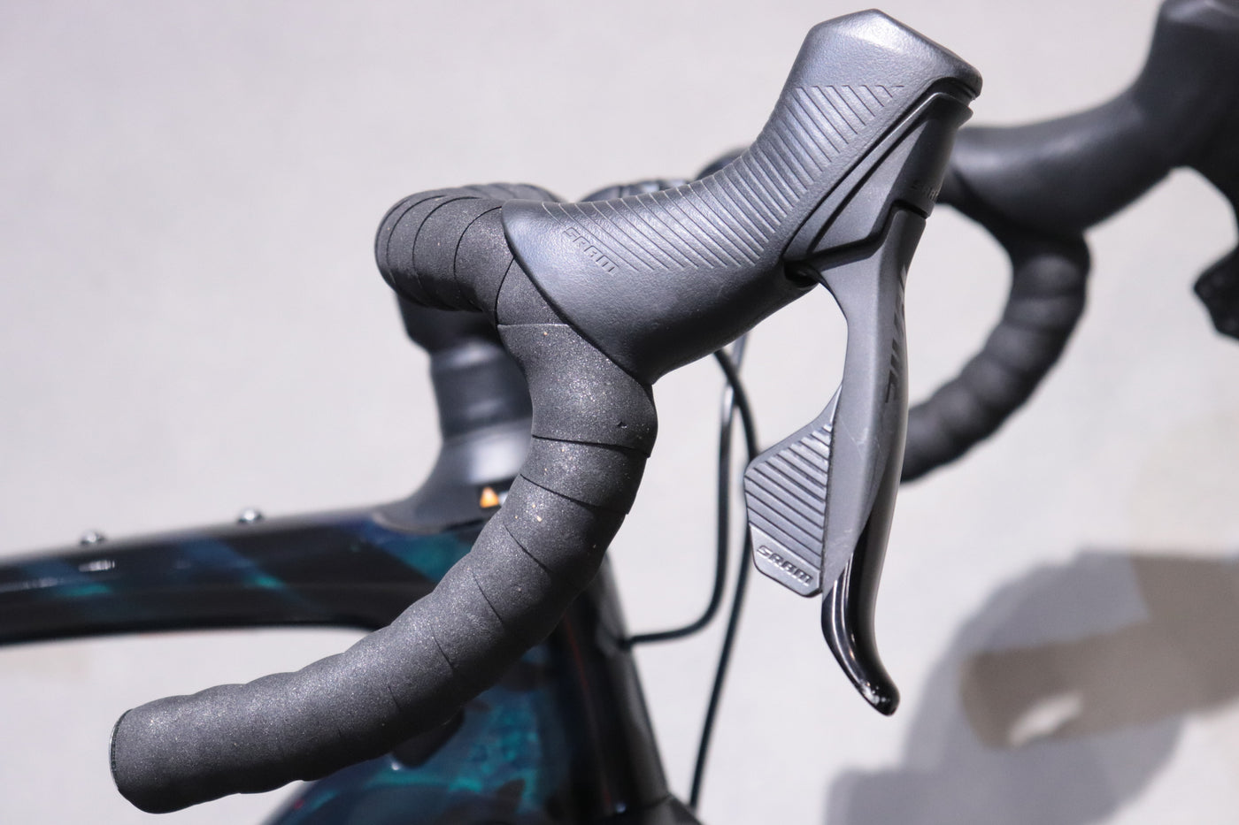 DIVERGE EXPERT CARBON SRAM RIVAL ETAP AXS 52CM MY2023