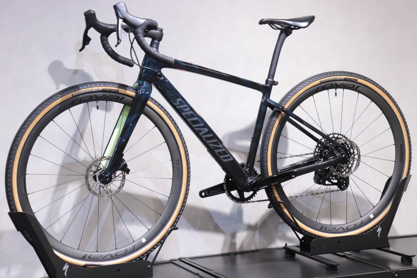 DIVERGE EXPERT CARBON SRAM RIVAL ETAP AXS 52CM MY2023 