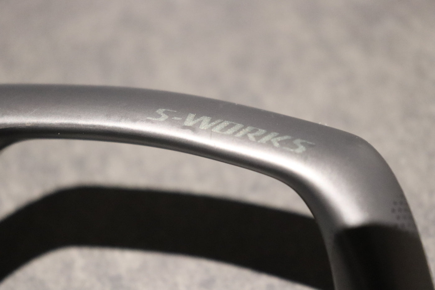 VENGE AERO CLIP-ON BAR – スペシャライズドCPOオンラインストア