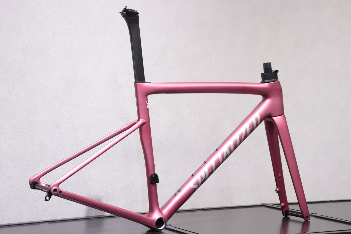 TARMAC SL8 PRO FRAME SET 52CM MY2025 – スペシャライズドCPO 