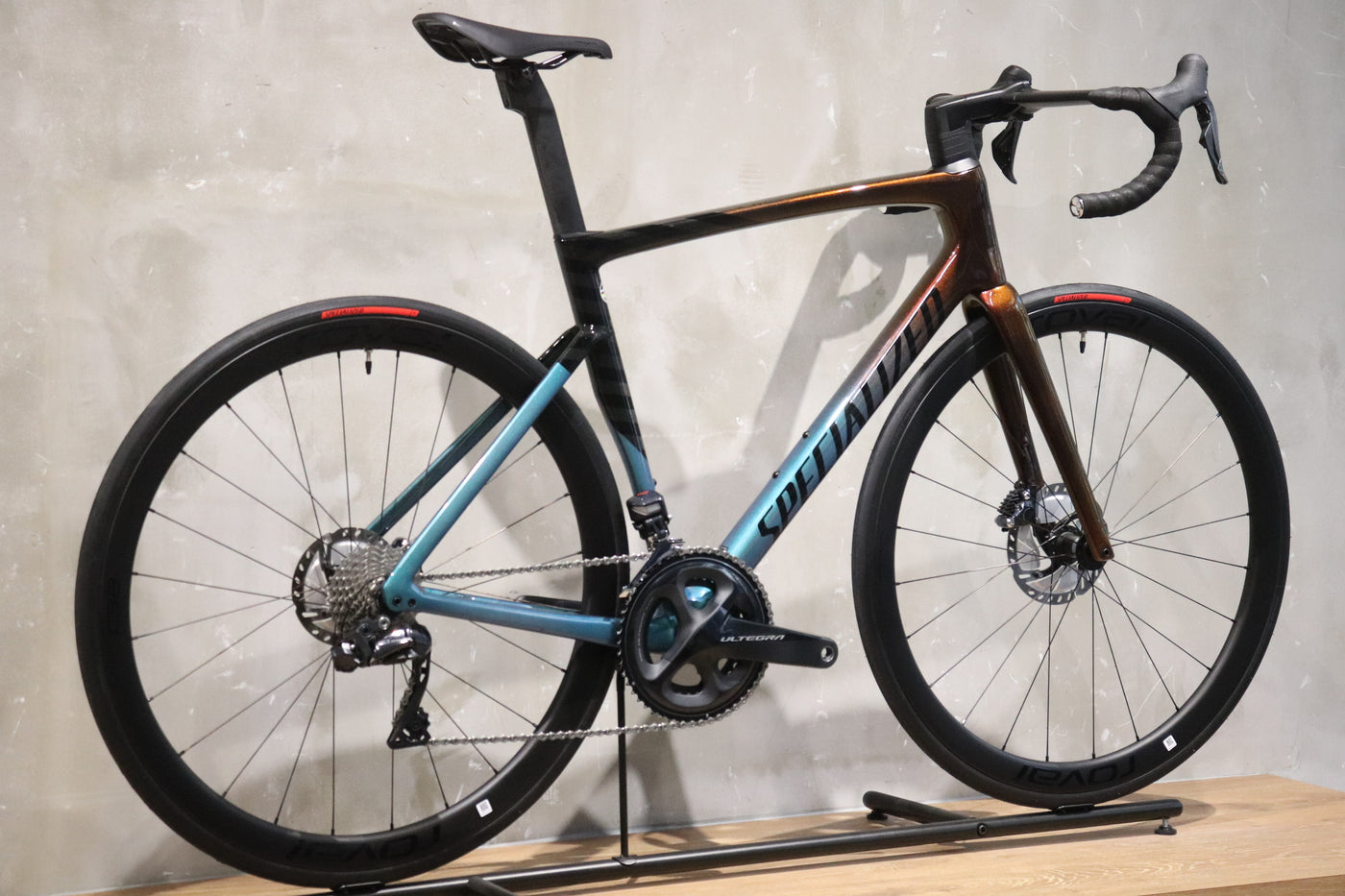 CARRERA SL7 Sサイズ ULTEGURA R8050 2×11 Di2 CARRERA SL7 Sサイズ ULTEGURA R8050 2×11 Di2