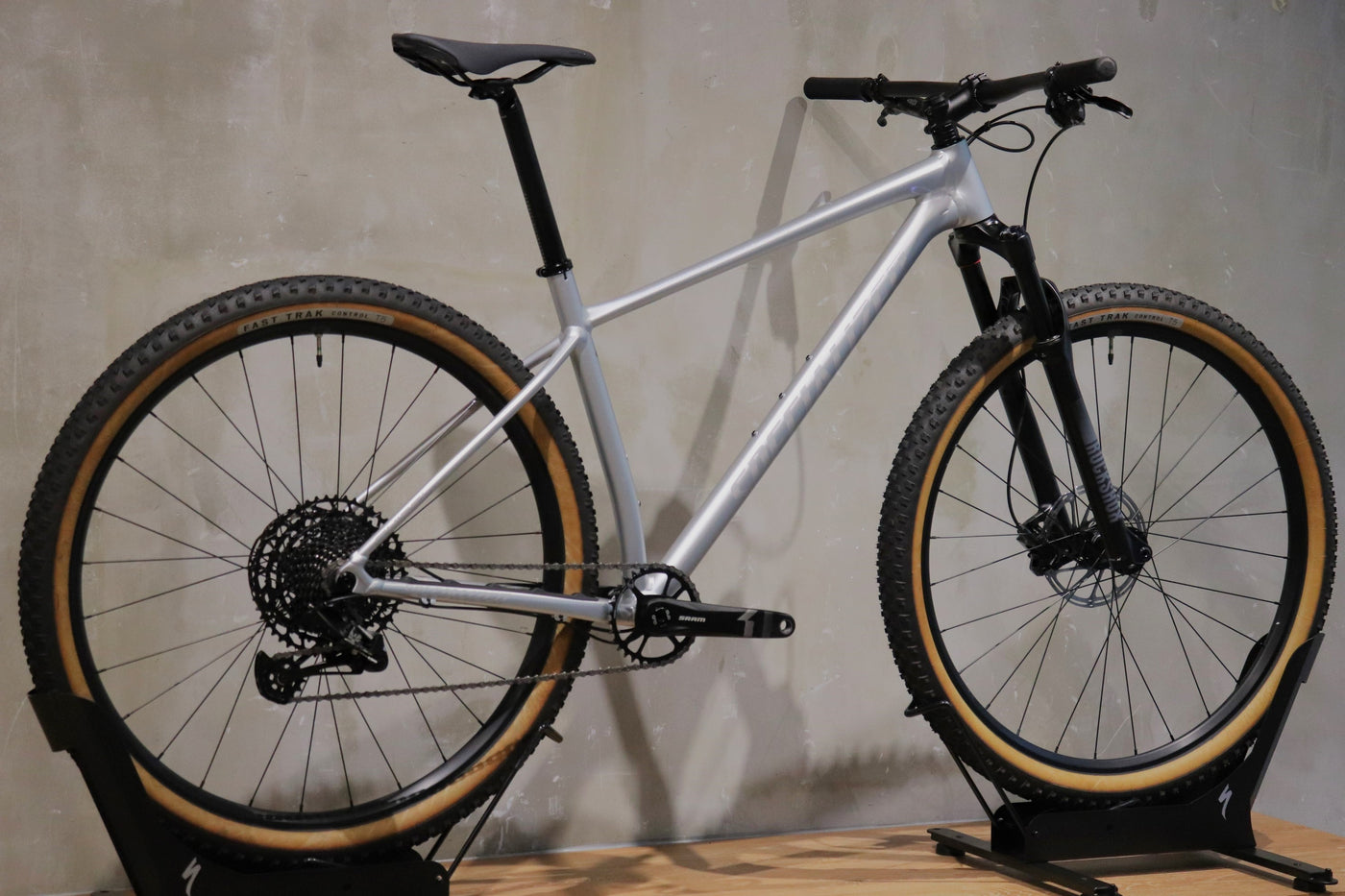 CHISEL COMP SRAM NX EAGLE 12S L 2022年