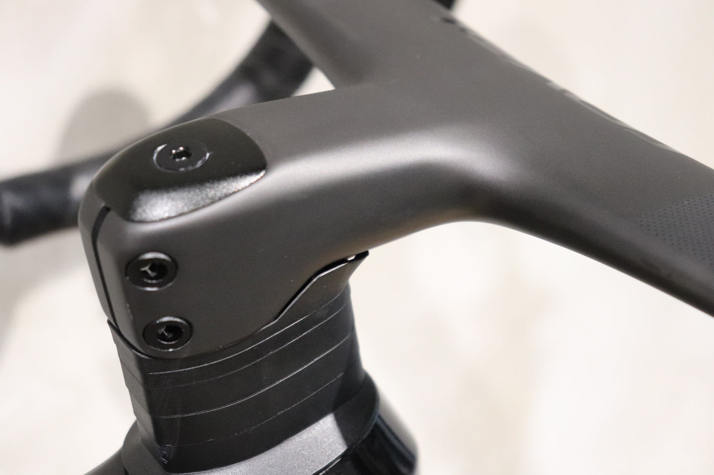 TARMAC SL8 PRO  FORCE eTAP AXS 12S 56cm 2025年