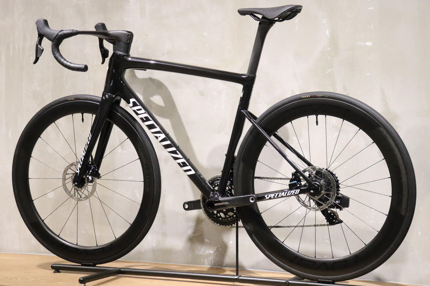 TARMAC SL8 PRO  FORCE eTAP AXS 12S 56cm 2025年