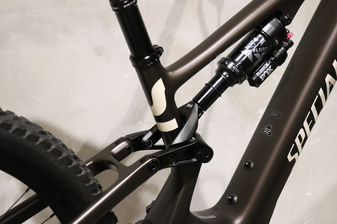 LEVO SL COMP CARBON GEN2 SRAM GX EAGLE S2 2023年