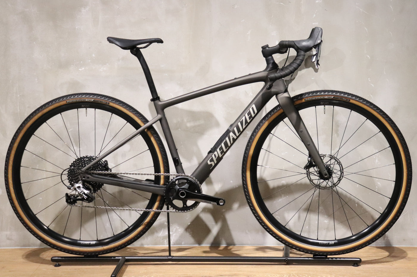 DIVERGE COMP CARBON SRAM RIVAL1 HDR 52cm 2022年