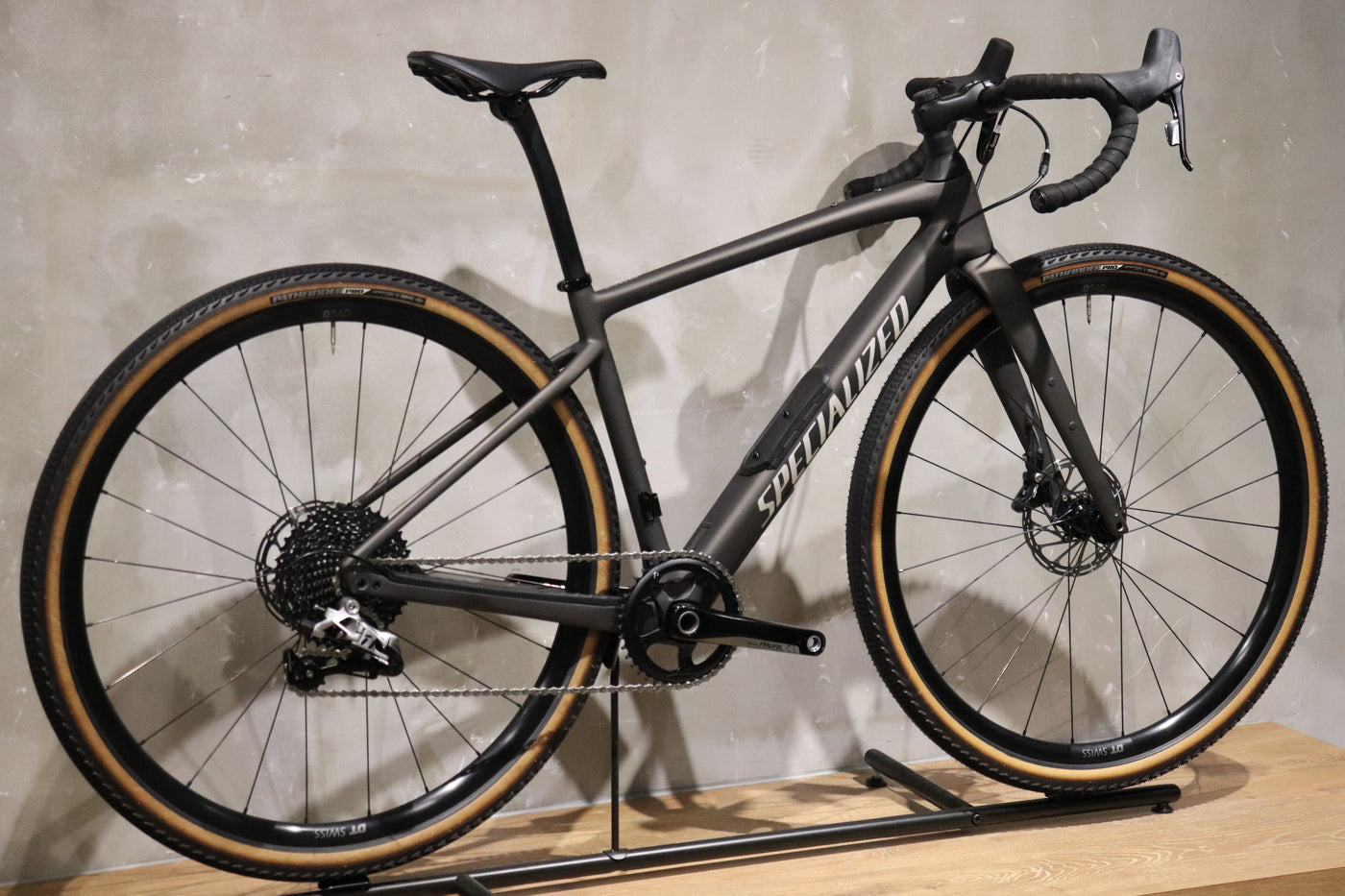 DIVERGE COMP CARBON SRAM RIVAL1 HDR 52cm 2022年