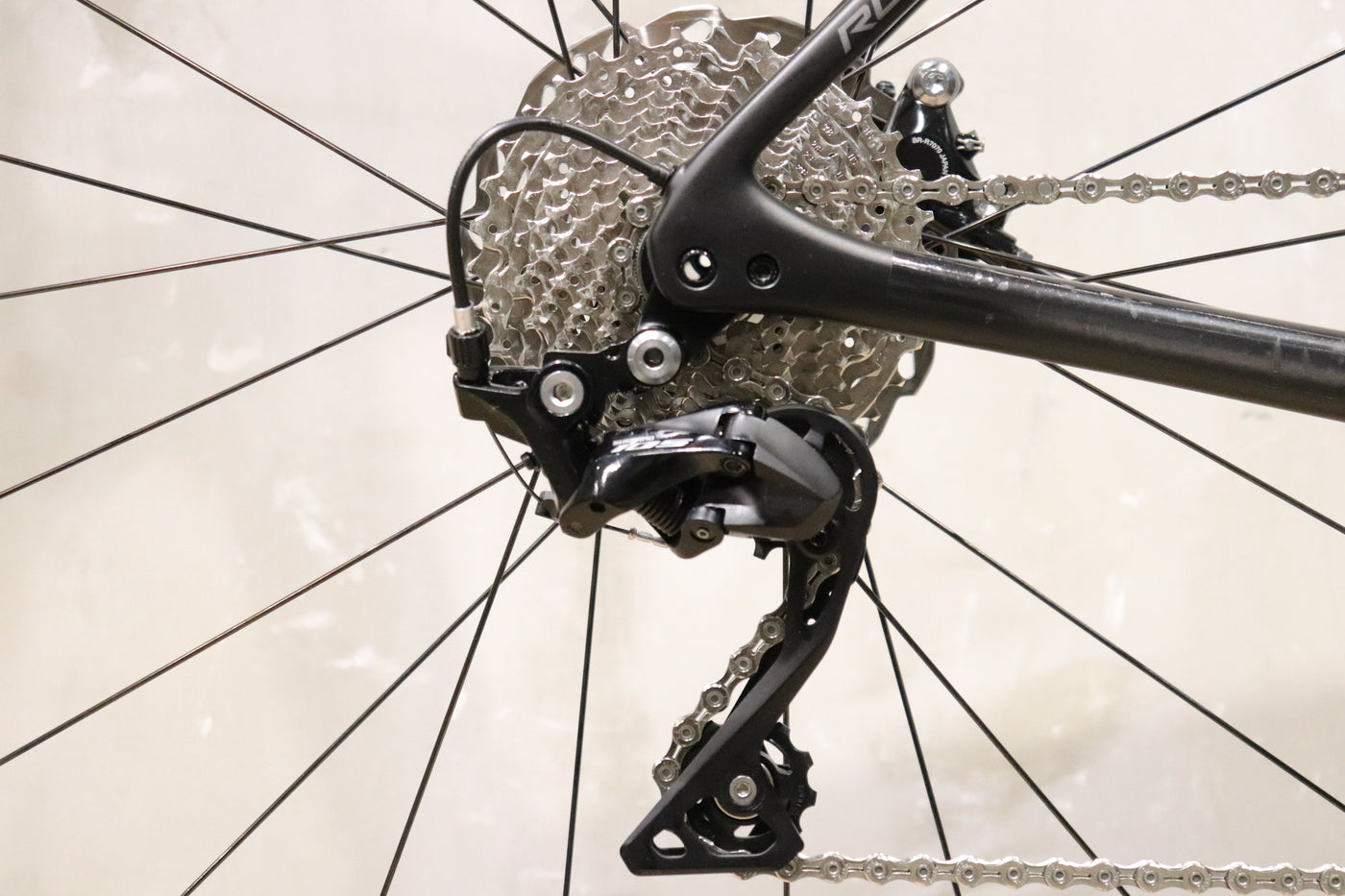 ROUBAIX SPORT 105 R7020 54cm 2022年