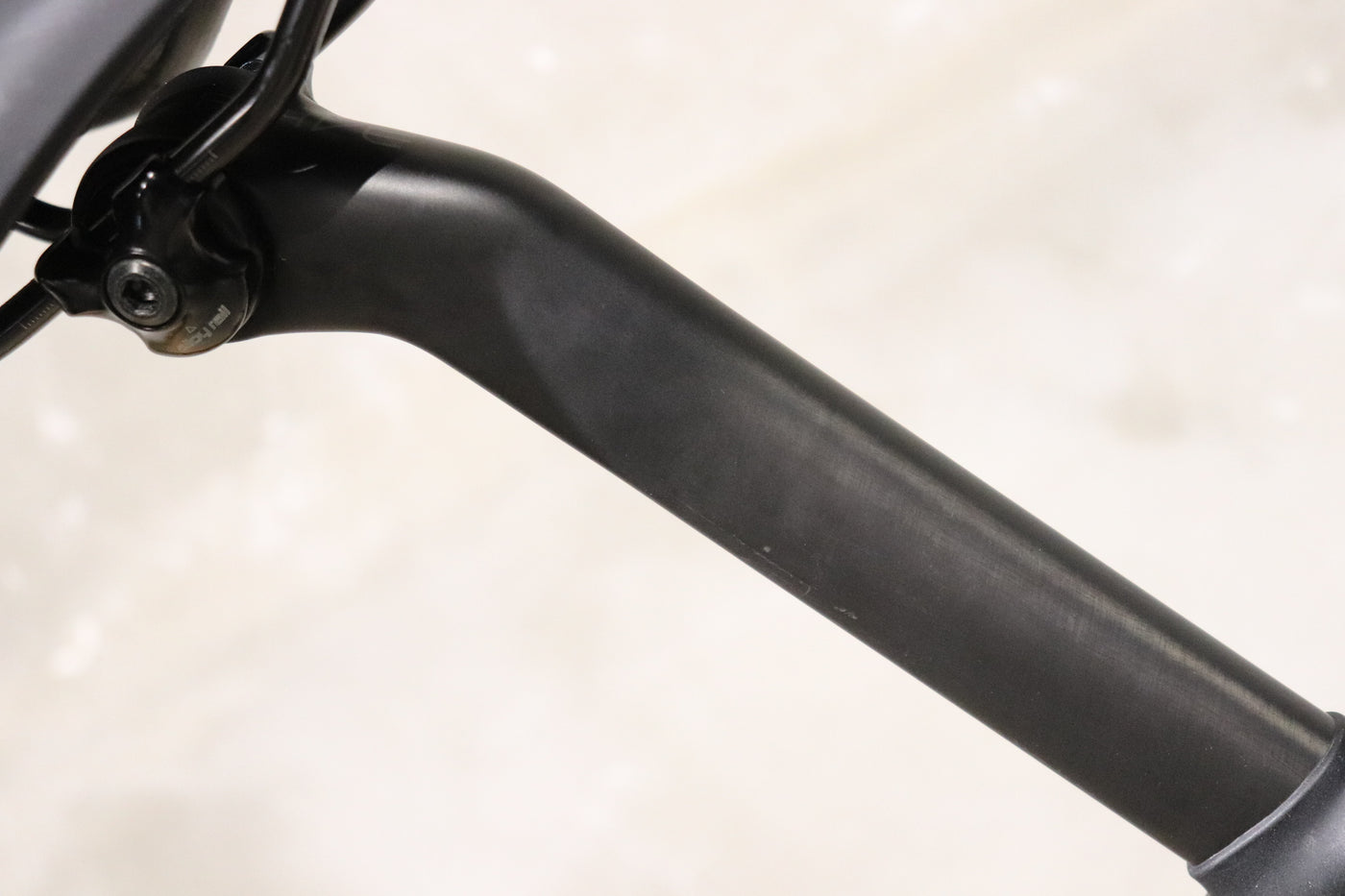 ROUBAIX SPORT 105 R7020 54cm 2022年