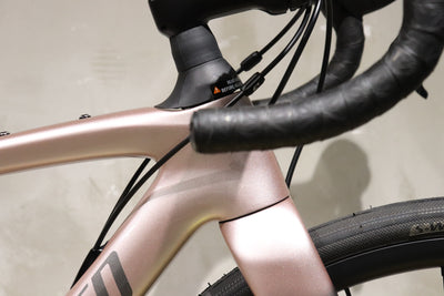 ROUBAIX SL8 SPORT 105 R7120 49cm 2025年