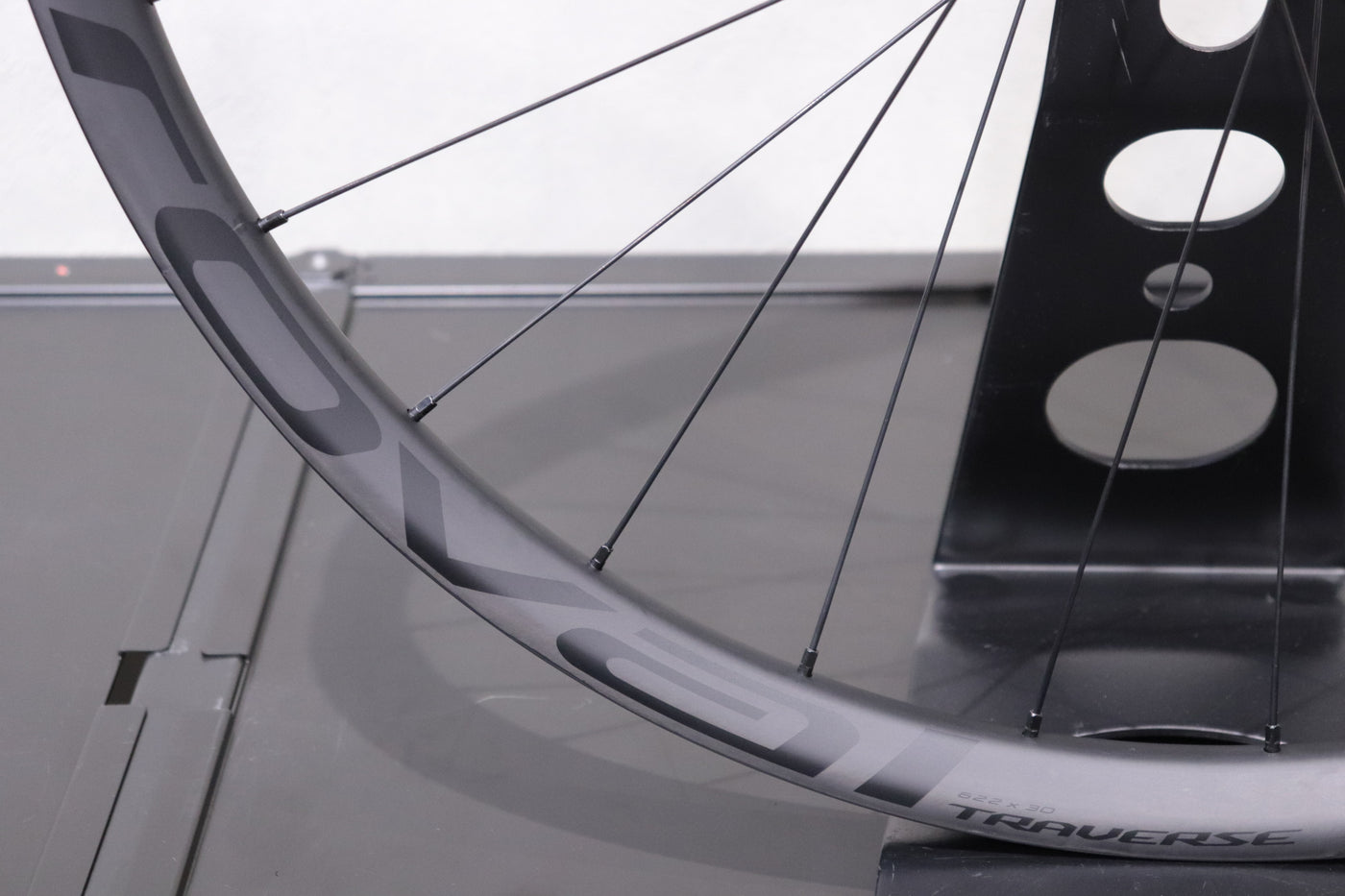 ROVAL TRAVERSE FRONT WHEEL – スペシャライズドCPOオンラインストア