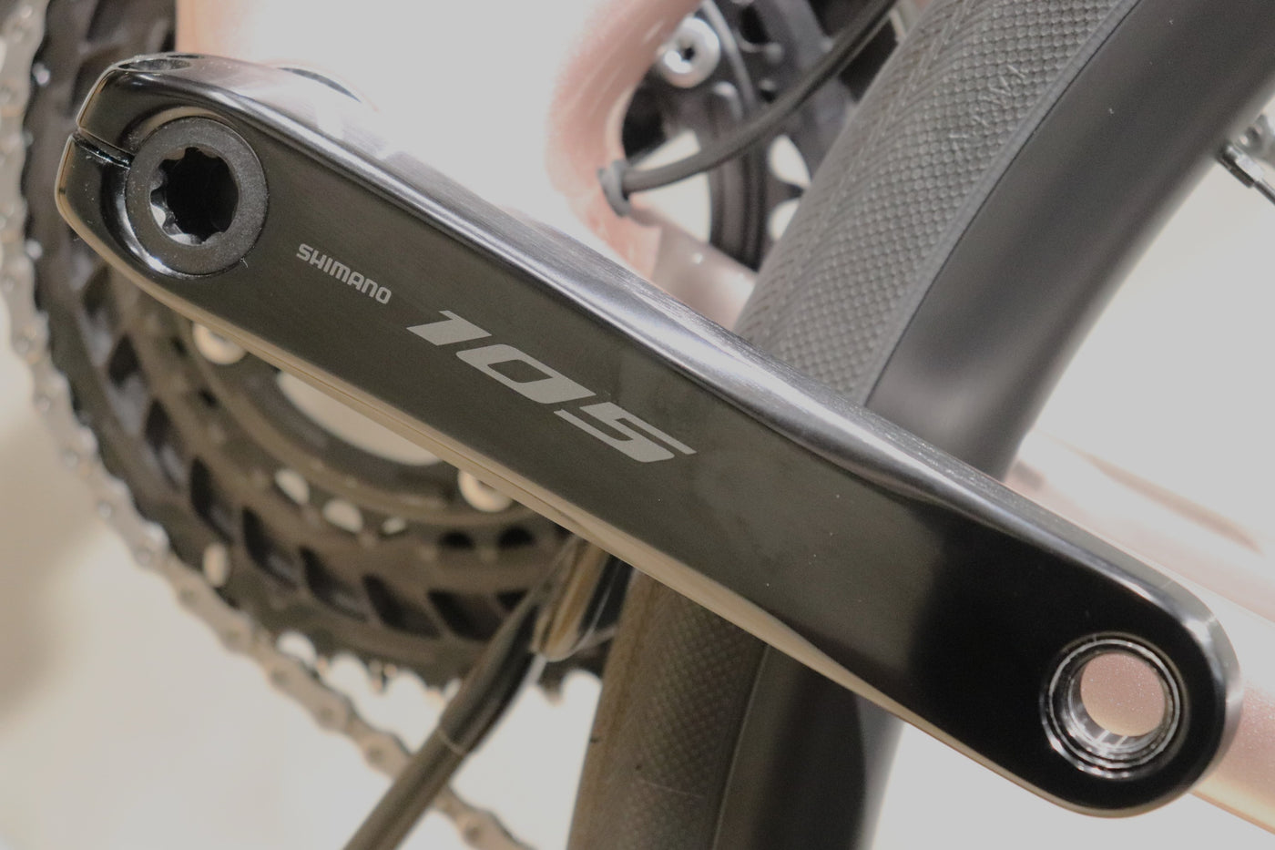 ROUBAIX SL8 SPORT 105 R7120 49cm 2025年