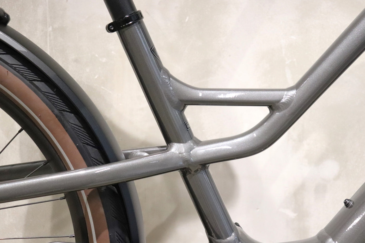 【店頭受け取り限定】COMO SL 5.0 L TURBO E-BIKE 2022年